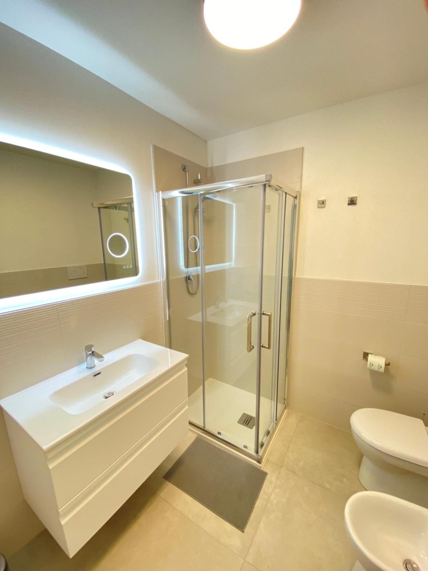 Residence Millefiori Lignano Sabbiadoro Buitenkant foto